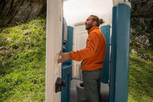 Best Portable restroom trailer rental  in Brecksville, OH