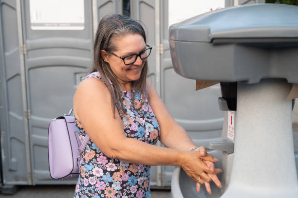 Best Affordable porta potty rental  in Brecksville, OH